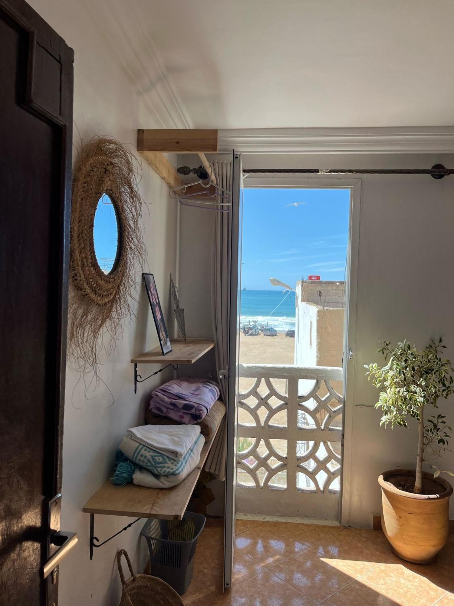 Hotel Amazigh Surf House à Agadir Extérieur photo